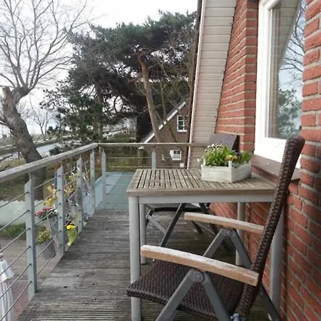 Strandhaus Buchtmitte הפקרוג