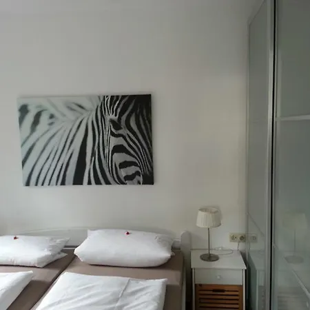 アパート Strandhaus Buchtmitte ハーフクルーク