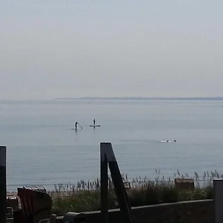 Strandhaus Buchtmitte הפקרוג