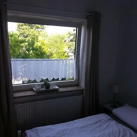 Strandhaus Buchtmitte アパート ハーフクルーク